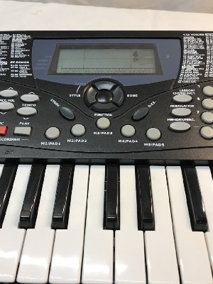 564653