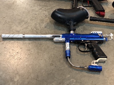 564944