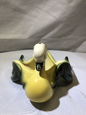 565330