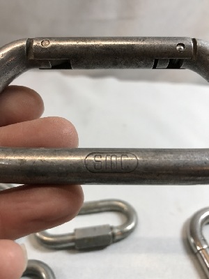 565389