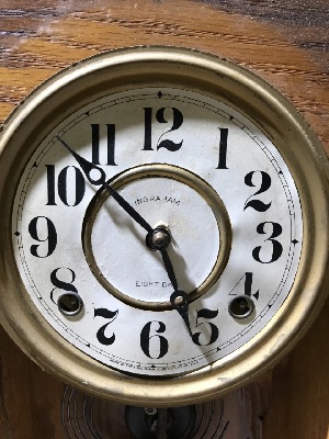 565532