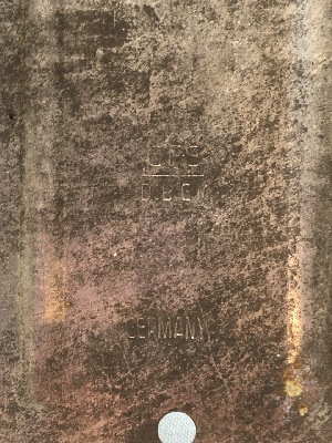 565605