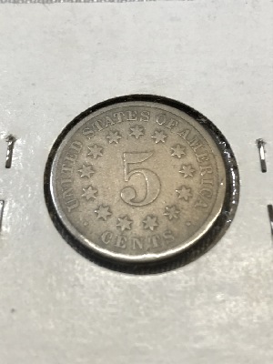 566179