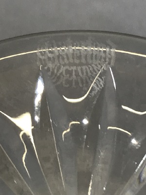 566220