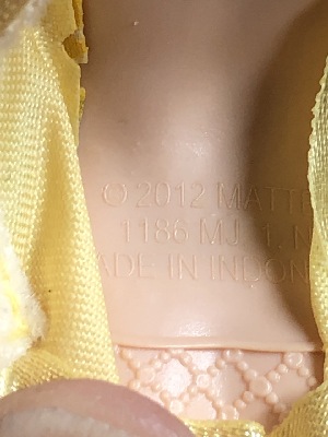 566239