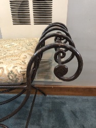 564808
