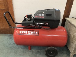 564861