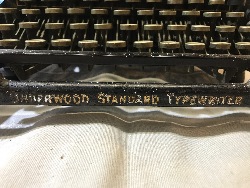 565016