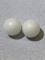 565377
