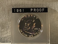 566035