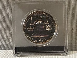 566036