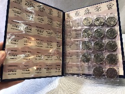566082