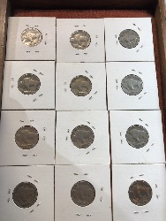 566137