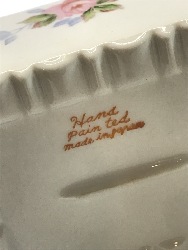 566328