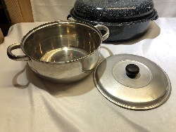 566400