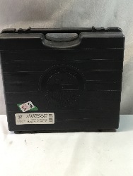 566458