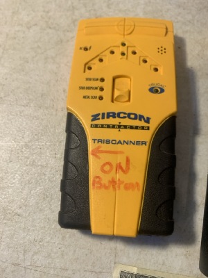 568389