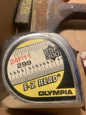 570387