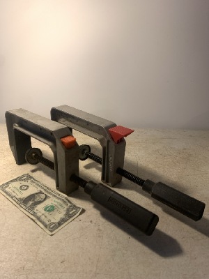 570417