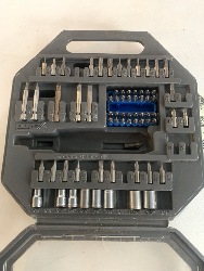 559716