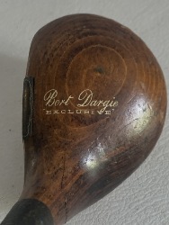 559748