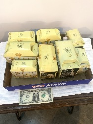 563595