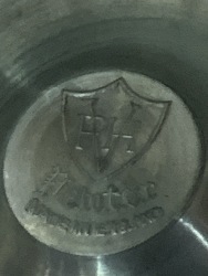 564022