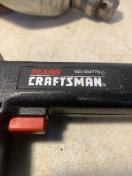 568337