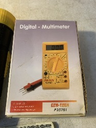 568393