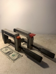 570417