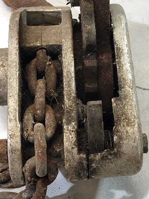 567506