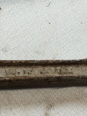 567513