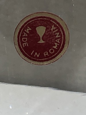 567612