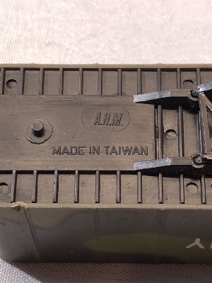 567709