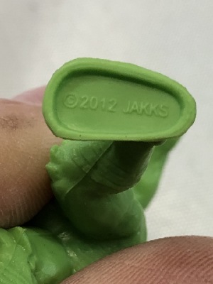 567748