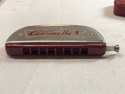 568397