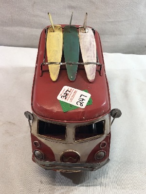 568546