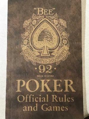568572