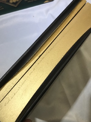 568578