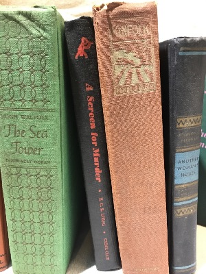 568683