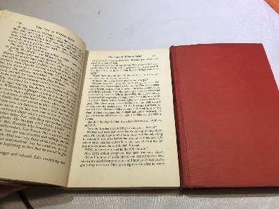 568689