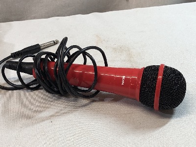 568976