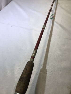 569129