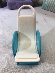 567406