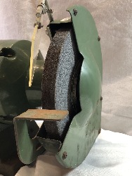 567433