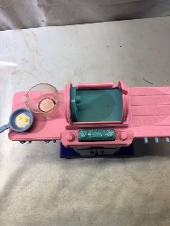 567521
