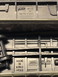 567715