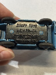 567772
