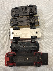 567833
