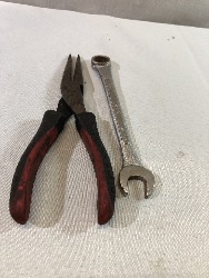 567884